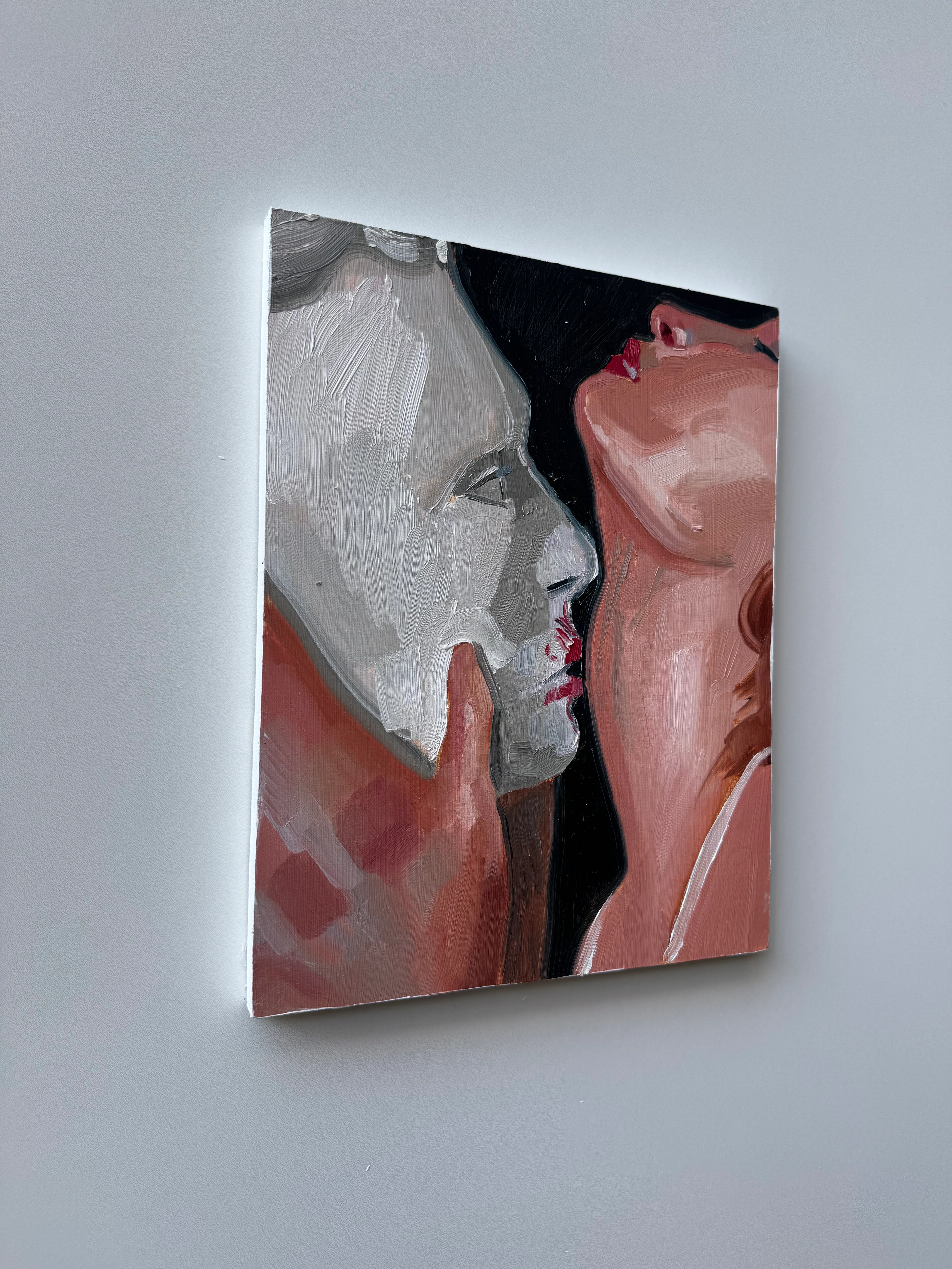Emma Chlumecky / Statue Kiss V - Image 5