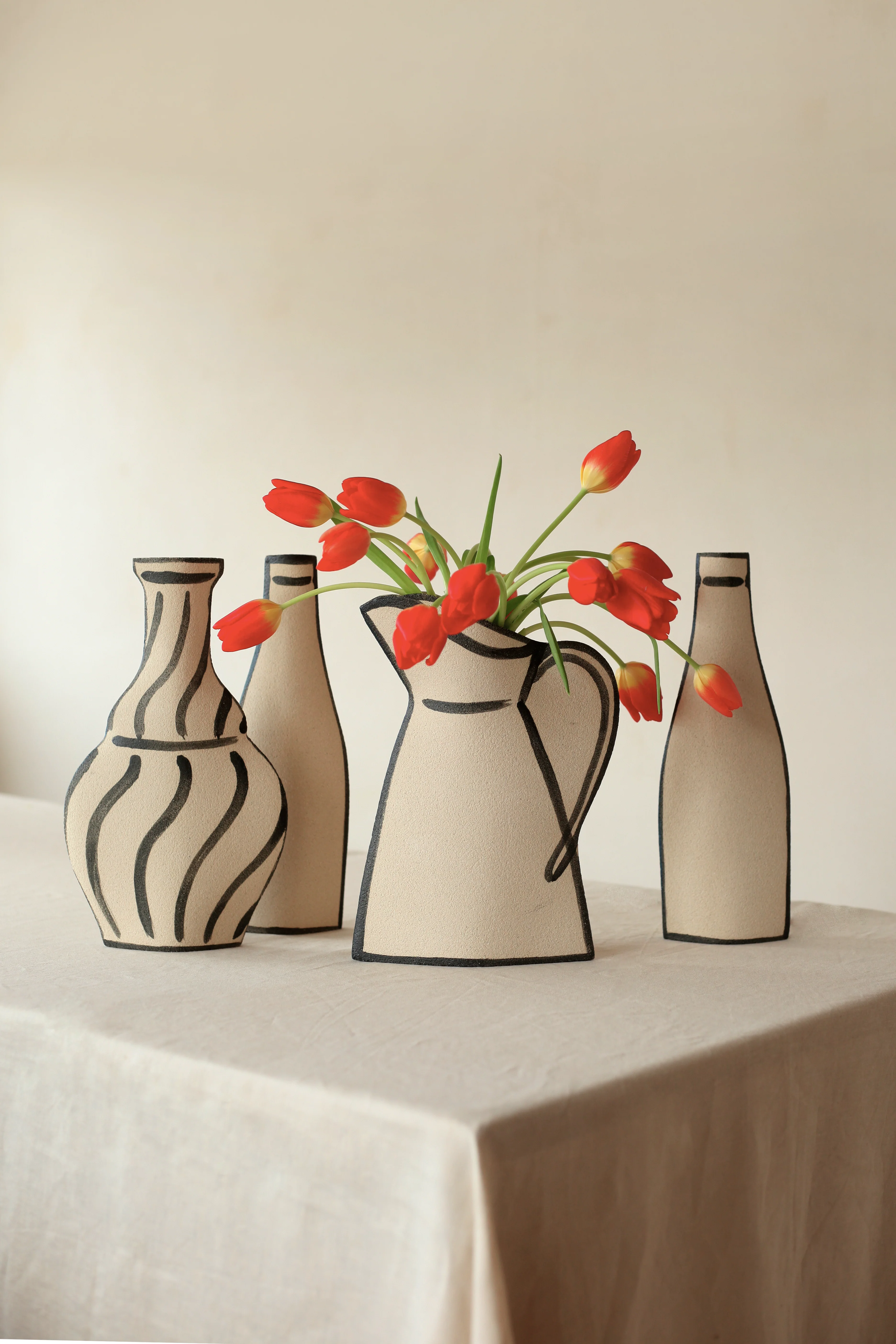 Ini Ceramique / Morandi Vase - Image 3