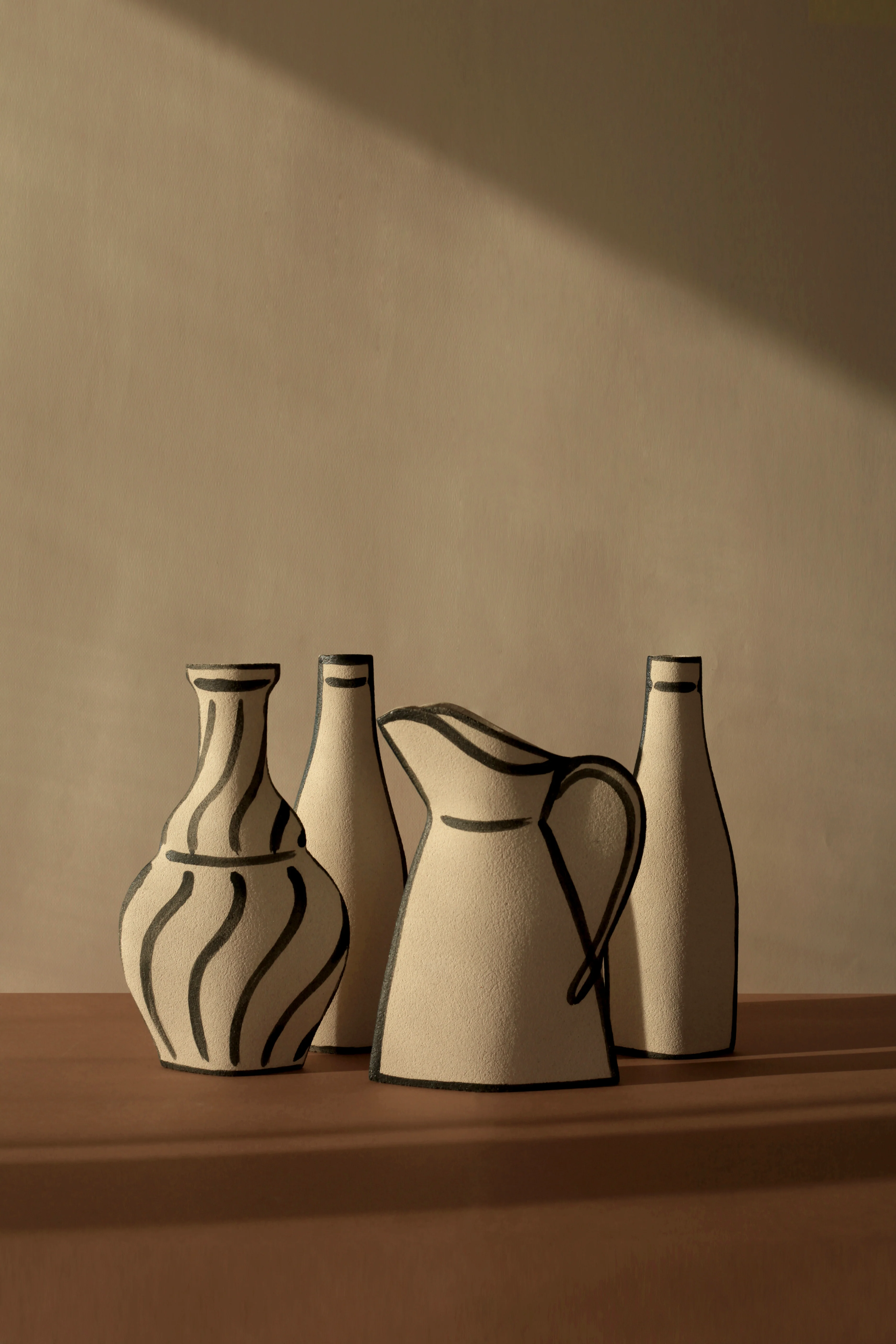 Ini Ceramique / Morandi Vase - Image 4