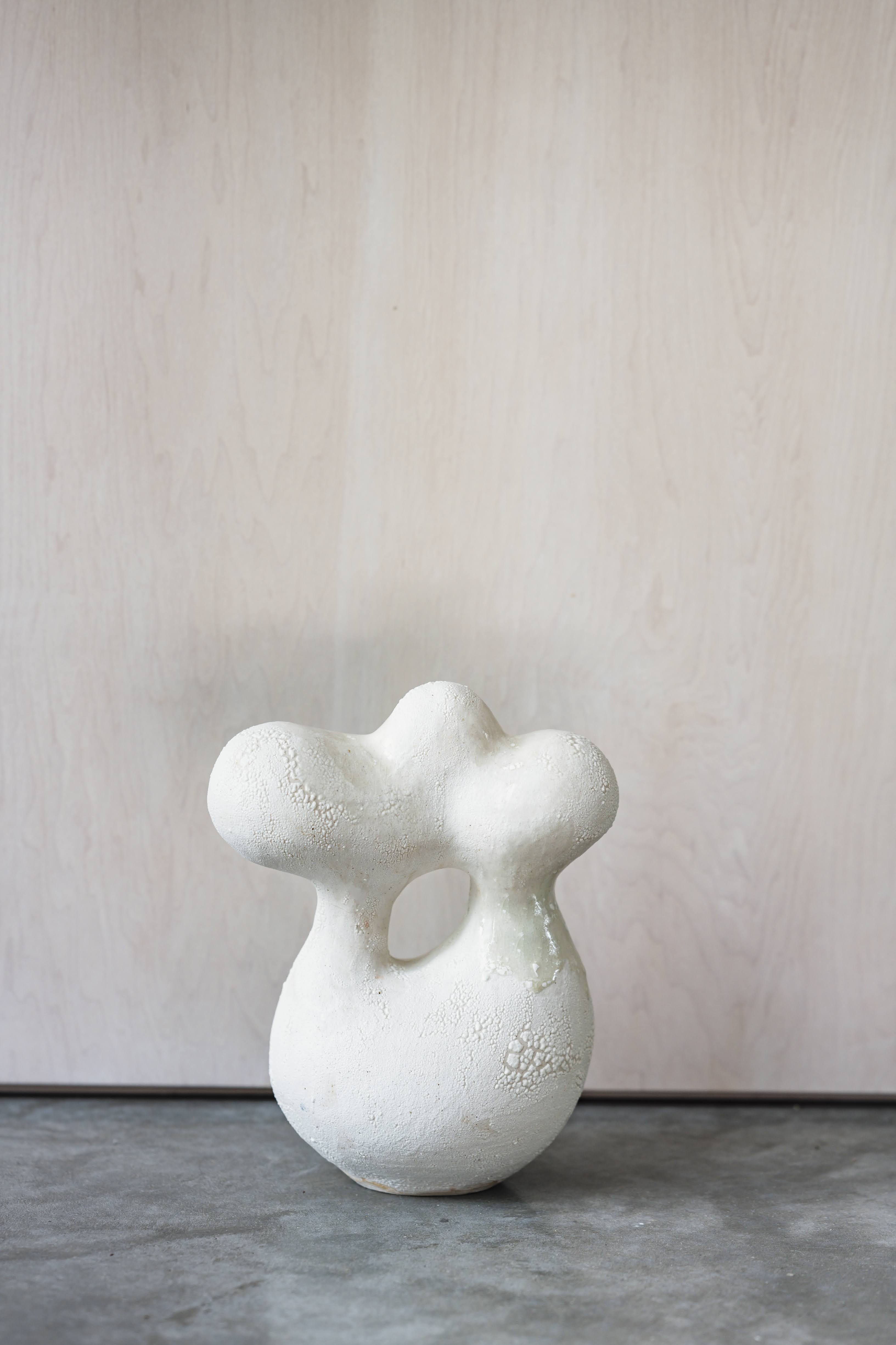 Olga Iacovlenco / Cloud White - Image 3